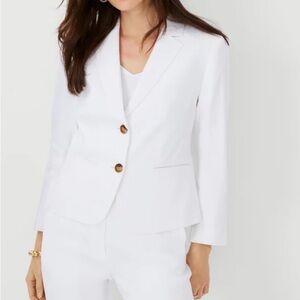 Ann Taylor White Tailored Two-Button Blazer